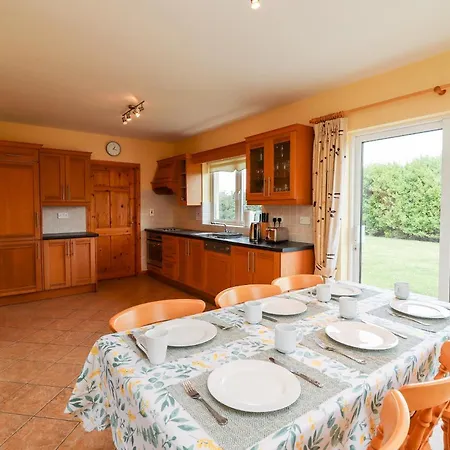 29 Church Field Holiday home