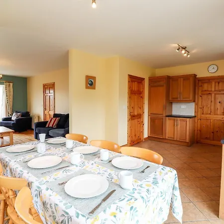 בית נופש 29 Church Field דונבג