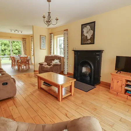 29 Church Field * Doonbeg
