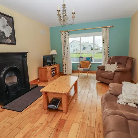 29 Church Field * Doonbeg