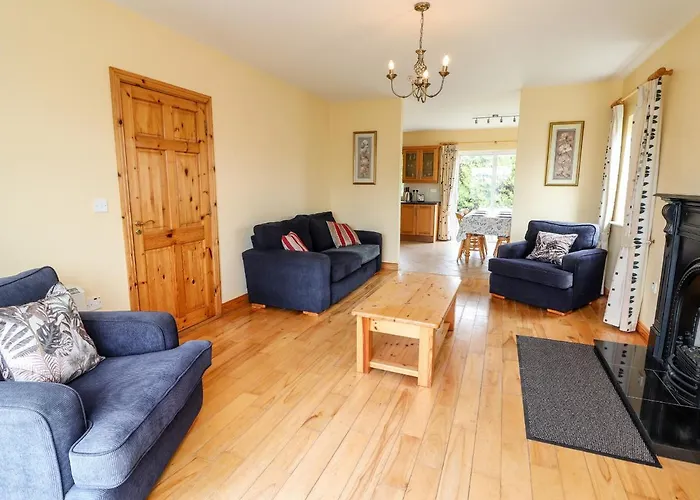 29 Church Field * Doonbeg